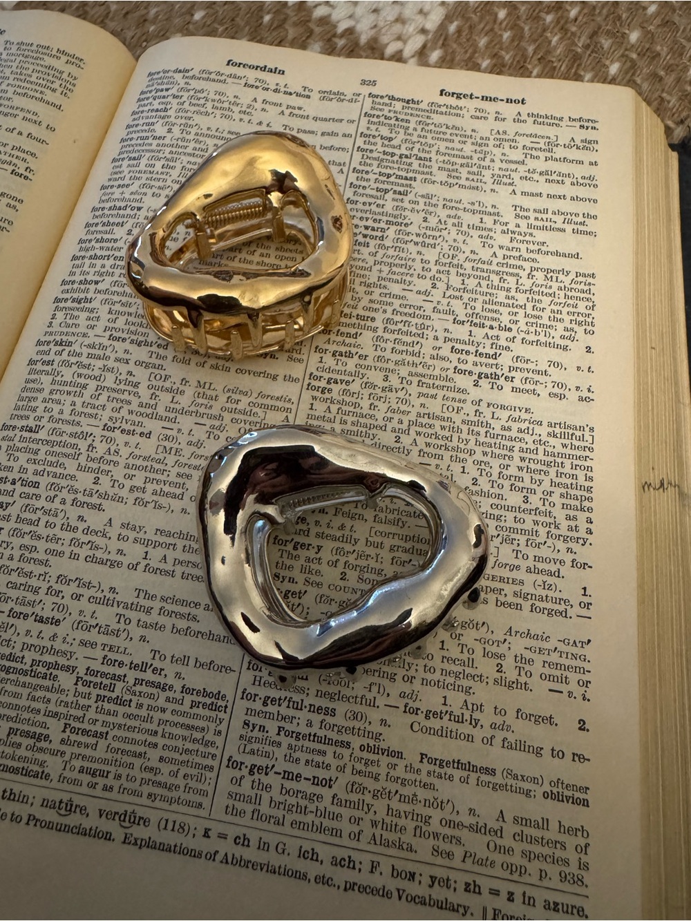 Sculptural Metallic Hair Clip Set - Gold & Silver
